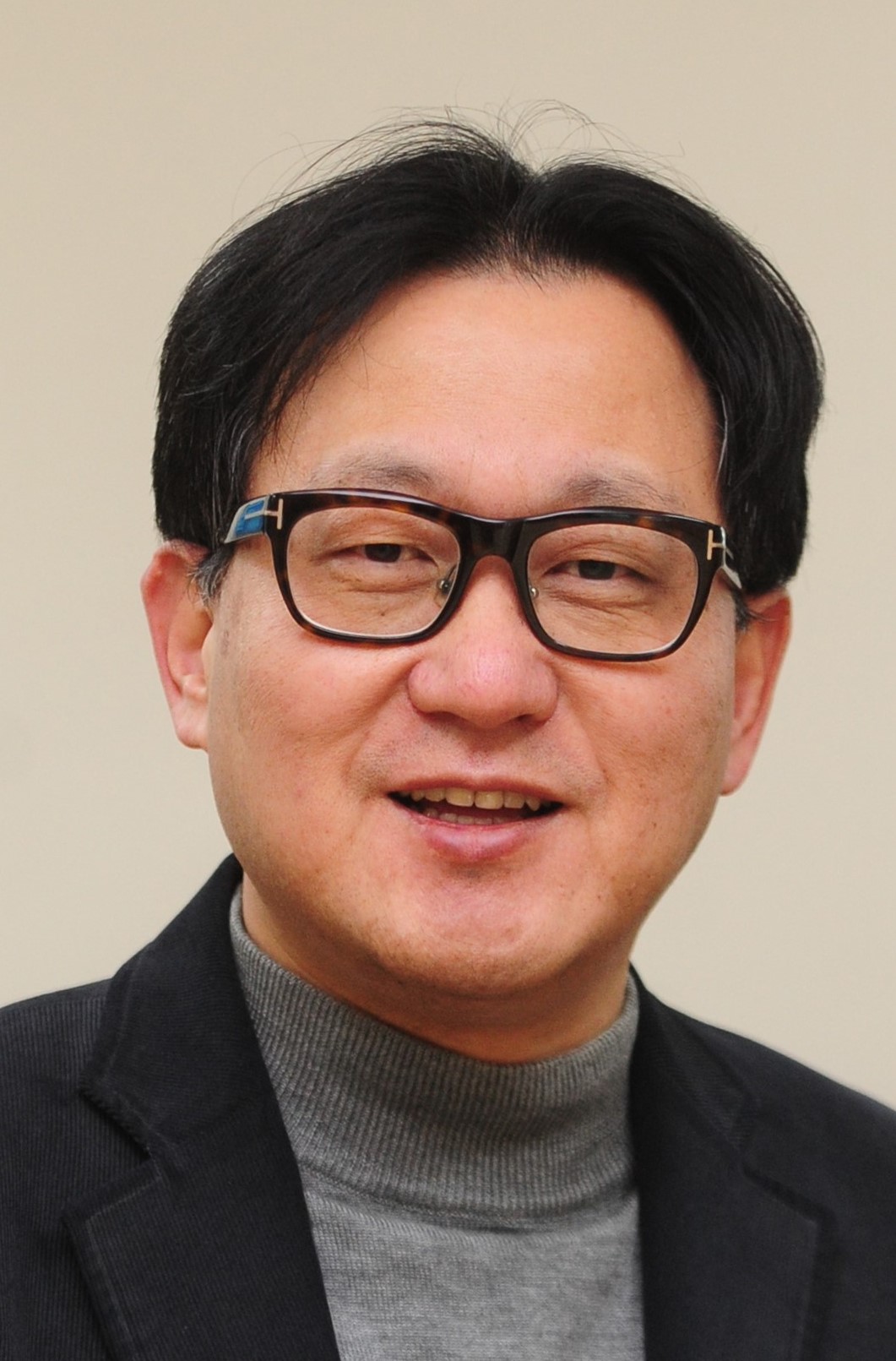 최형익