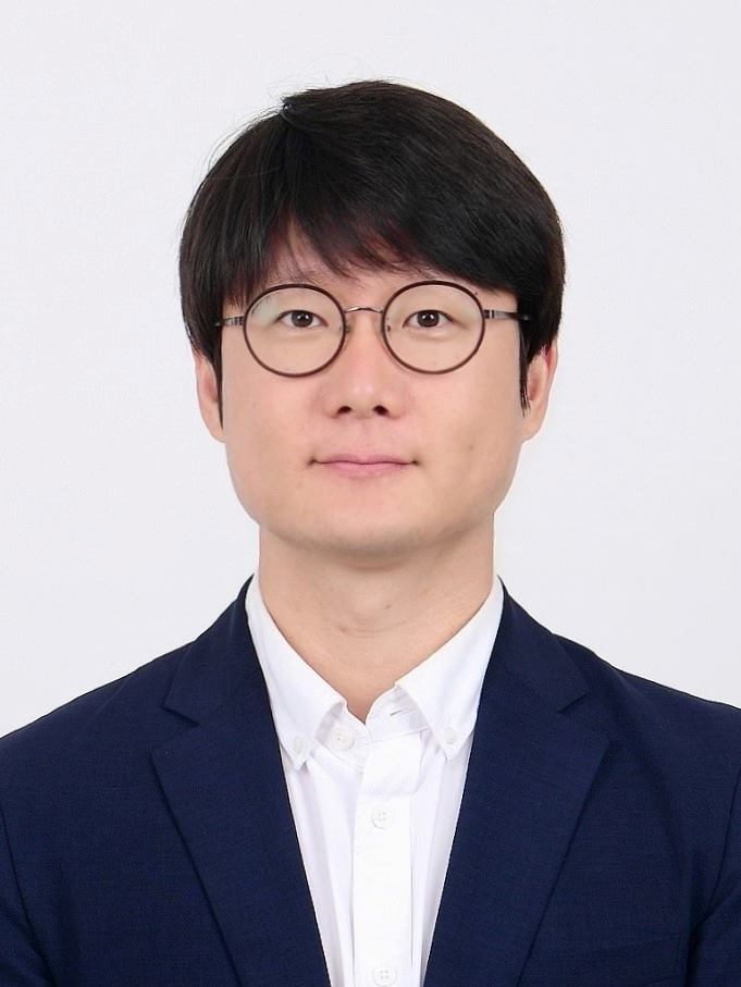 김민철